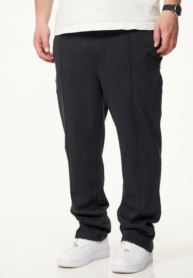 BEHYPE STUDIOS Jogginghose IM STRAIGHT-FIT Herren Lange Sporthose Trainingshose Freizeithose