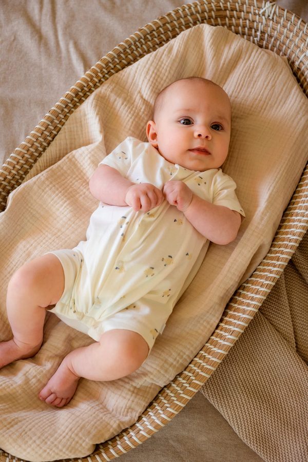 Noppies Newborn Strampler all over print von Noppies Newborn