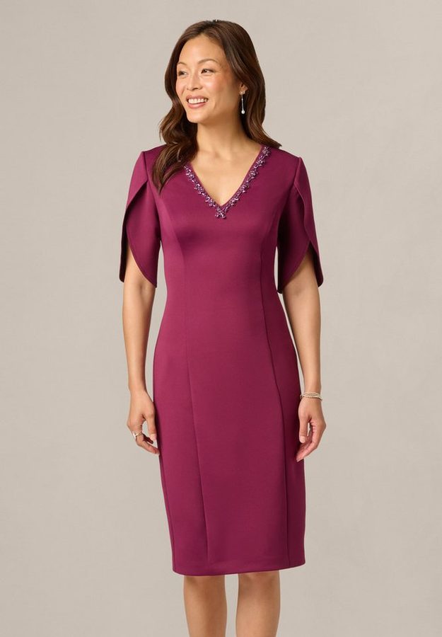 Adrianna Papell Abendkleid Beaded Scuba Short Dress Refined, and stretchy knee length sheath dress