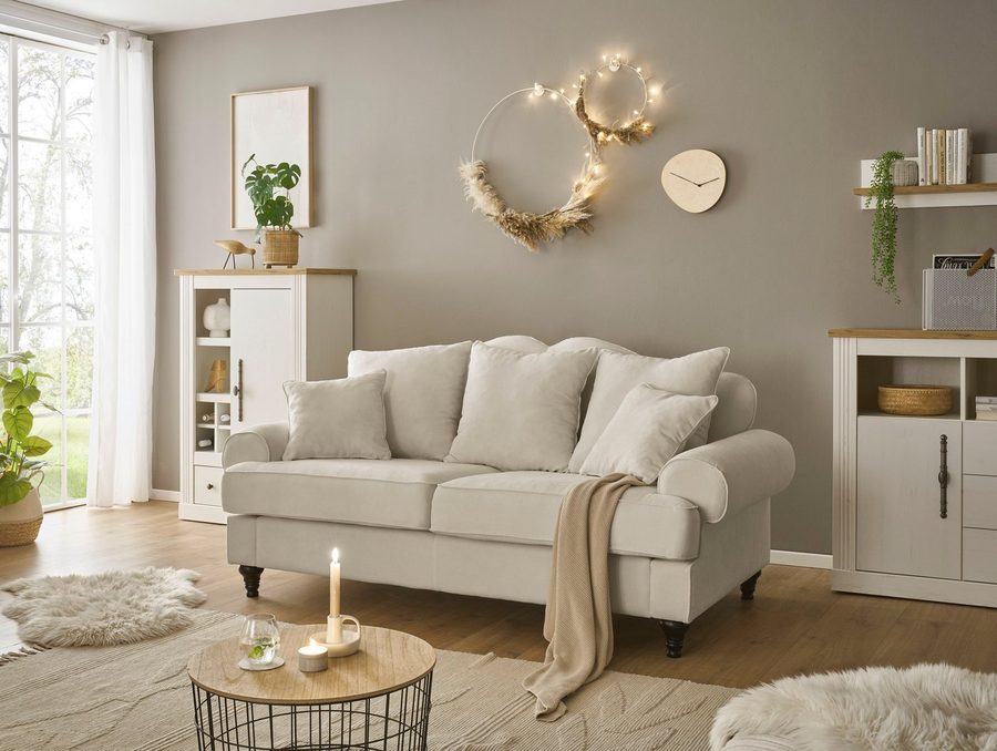 OTTO home 3-Sitzer Westminster, Sofa im Landhausstil, Couch mit Zierkissen, Federkern-Polsterung, gedrechselter Fuß, hochwertiger Microfaserbezug