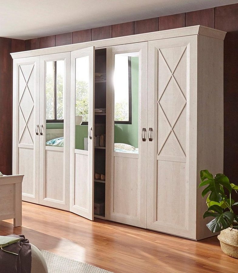 FORTE Kleiderschrank Kashmir, klassischer Landhausstil, Made in Europe (Maße (B/T/H): 255/63/221 cm) mit Spiegel und dekorativen Fräsungen und Elementen
