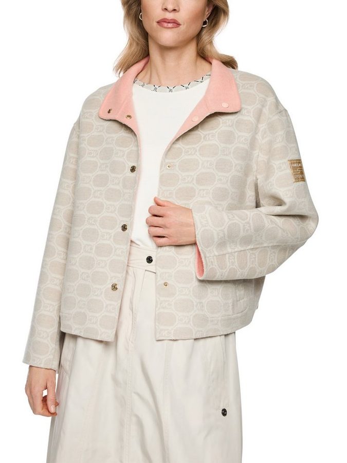 Marc Cain Wendejacke Golden Hour Premium Damenmode mit Chain-Logo-Print