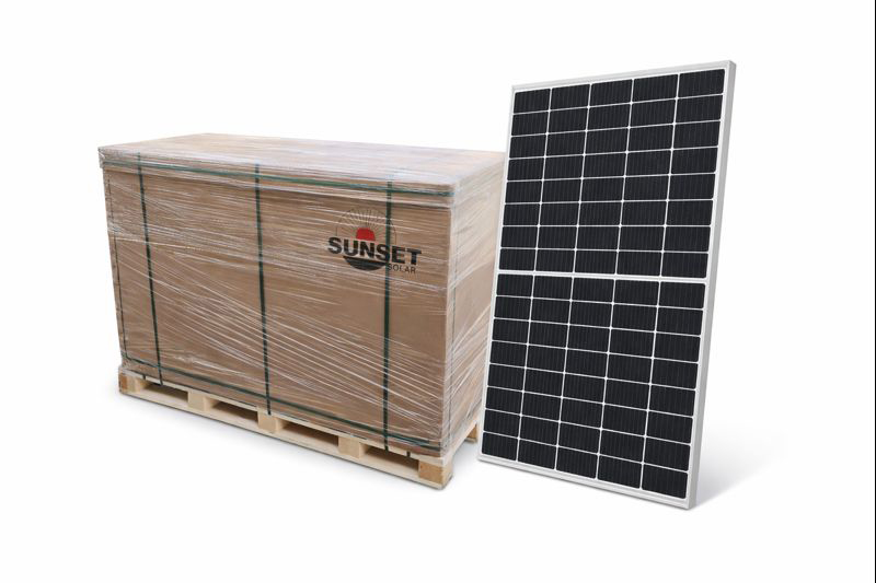 SUNSET Palette mit 31 monokristallinen Solarmodulen von Sunset