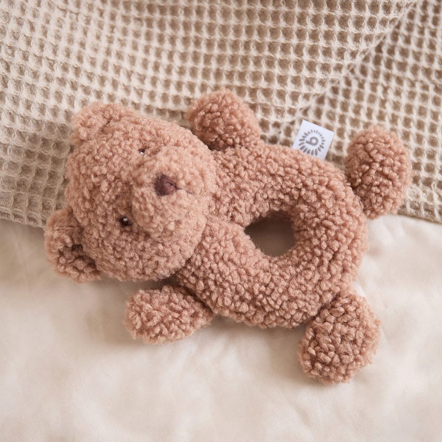 Bieco Kuscheltier Bär mit Rassel - Ab Geburt von Bieco
